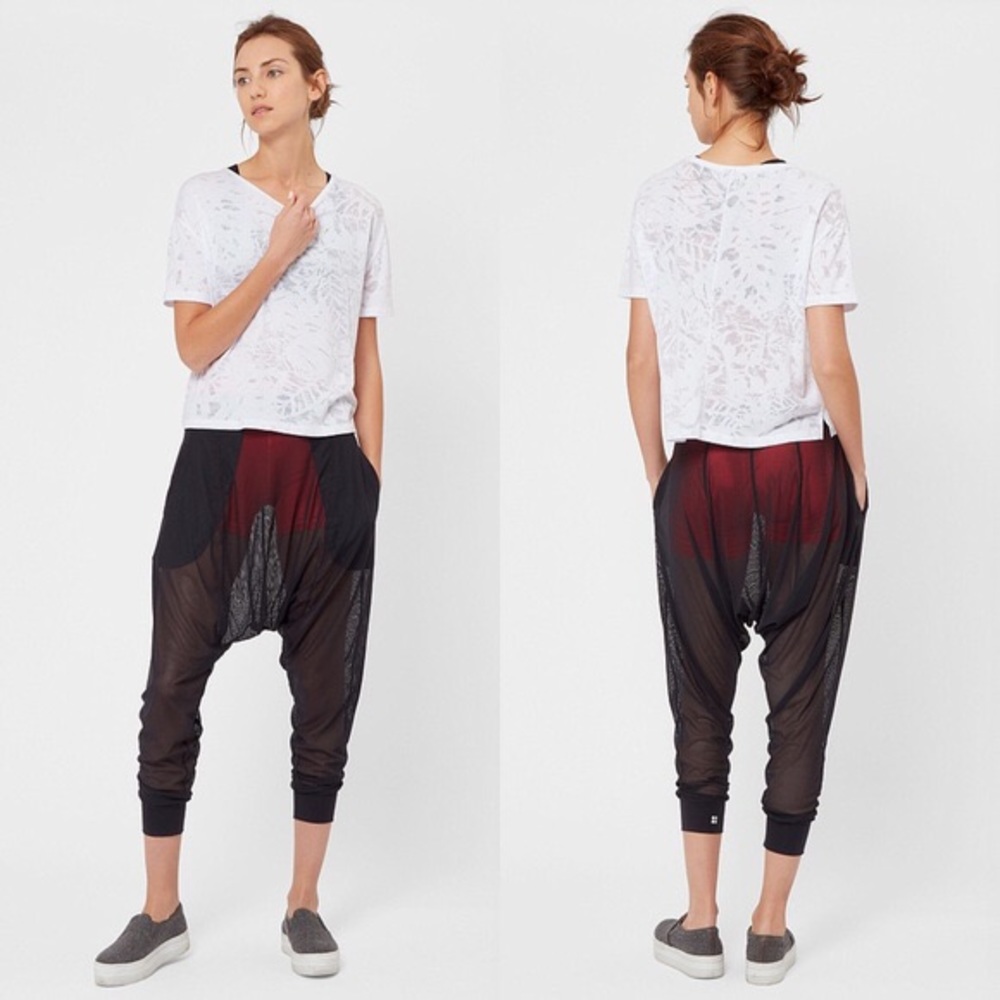 ISO Sweaty Betty Hatha Mesh Harem Yoga Trousers!